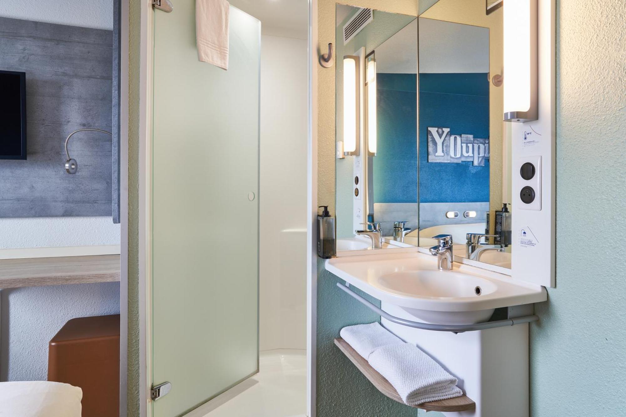 Ibis Budget Bordeaux Centre - Gare Saint Jean Ngoại thất bức ảnh