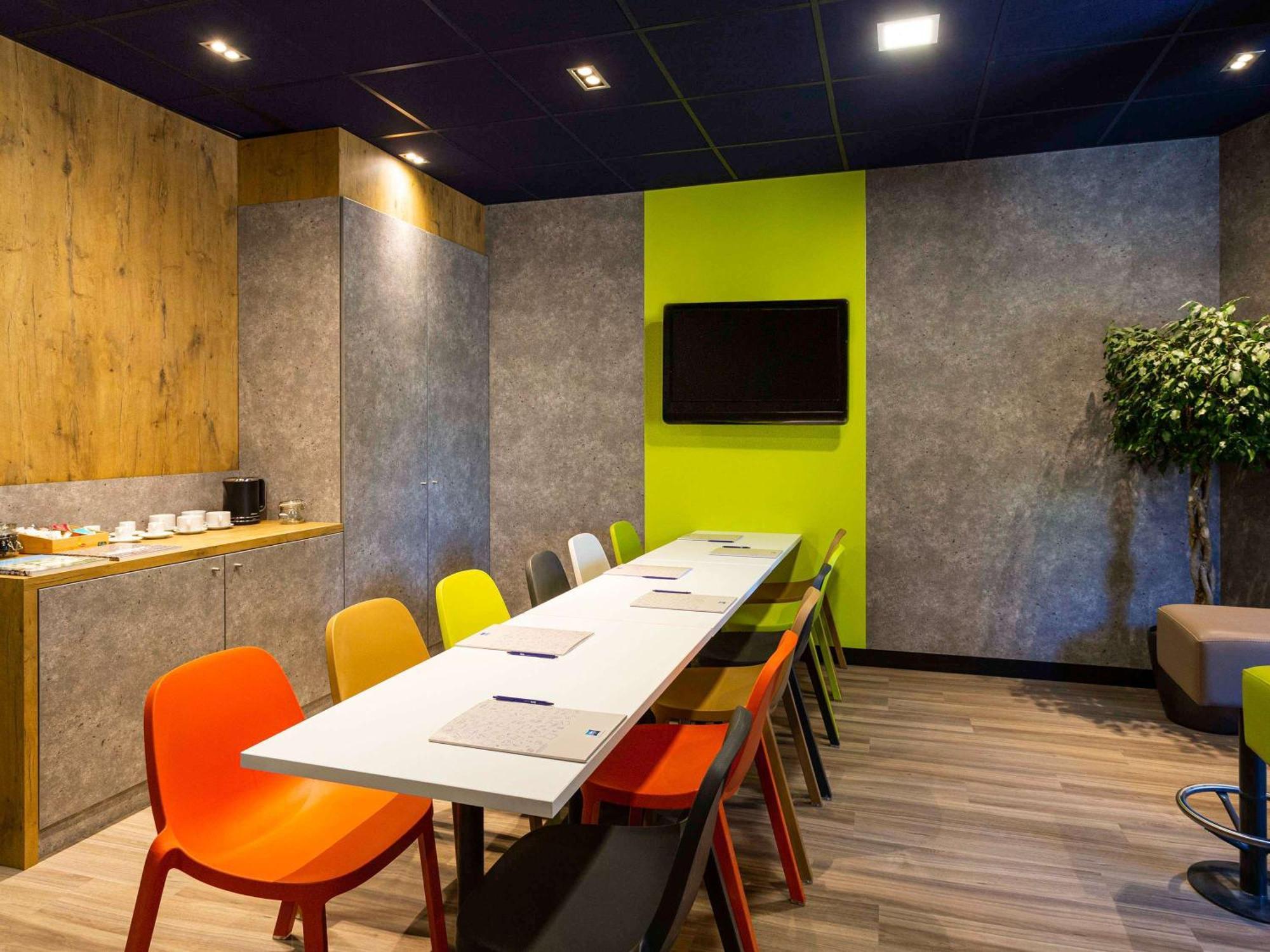 Ibis Budget Bordeaux Centre - Gare Saint Jean Ngoại thất bức ảnh